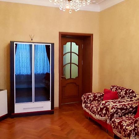 Formula Deluxe Apartment Sea View On Nizami Street Baku Bagian luar foto