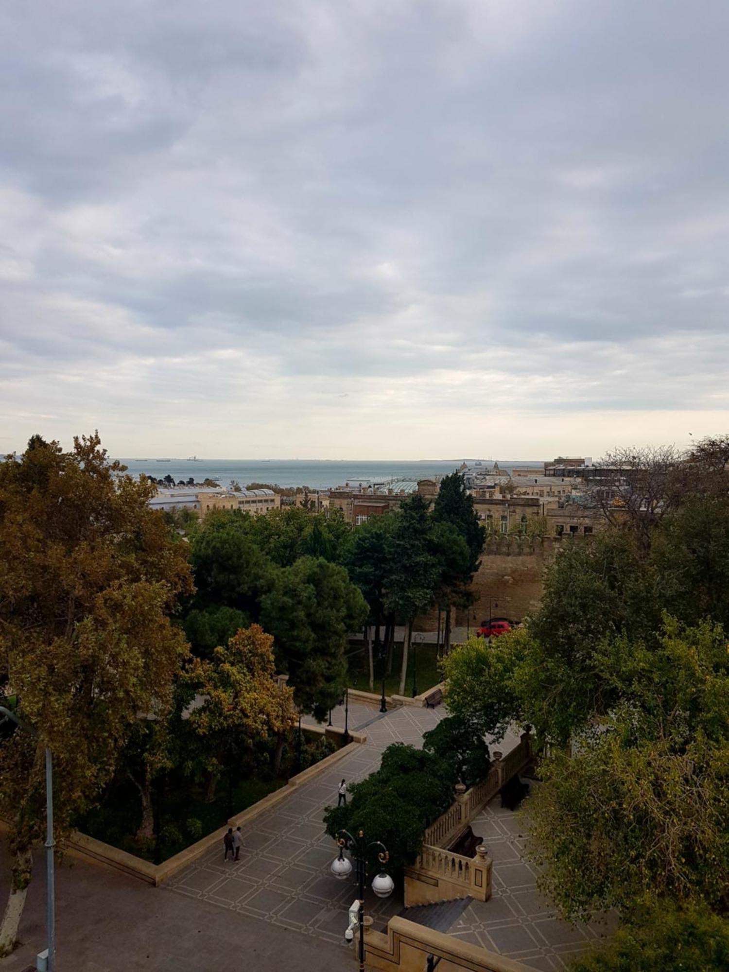 Formula Deluxe Apartment Sea View On Nizami Street Baku Bagian luar foto